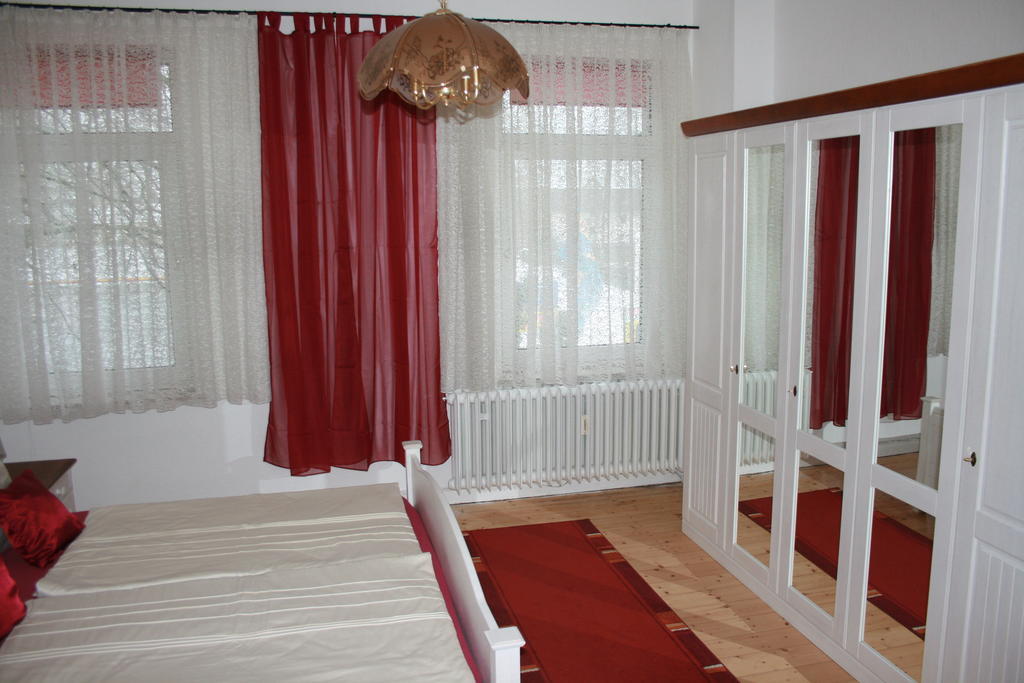Ferienwohnung Am Kurpark Bad Nenndorf Room photo